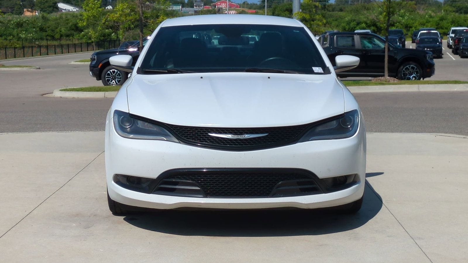 Thumbnail: 2015 Chrysler 200 - 10