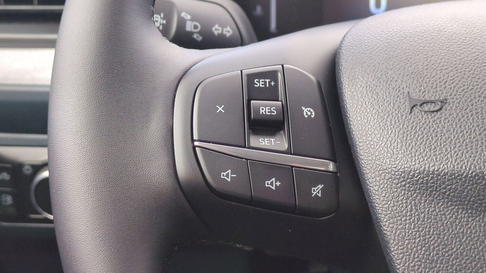 Thumbnail: 2025 Ford Maverick - 24