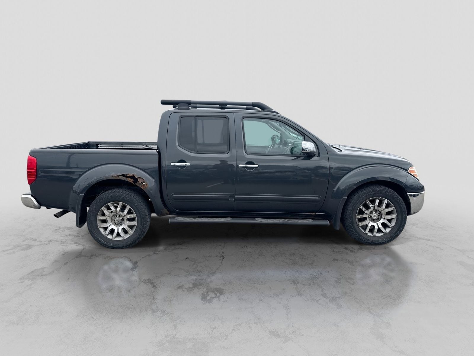 Thumbnail: 2011 Nissan Frontier - 9