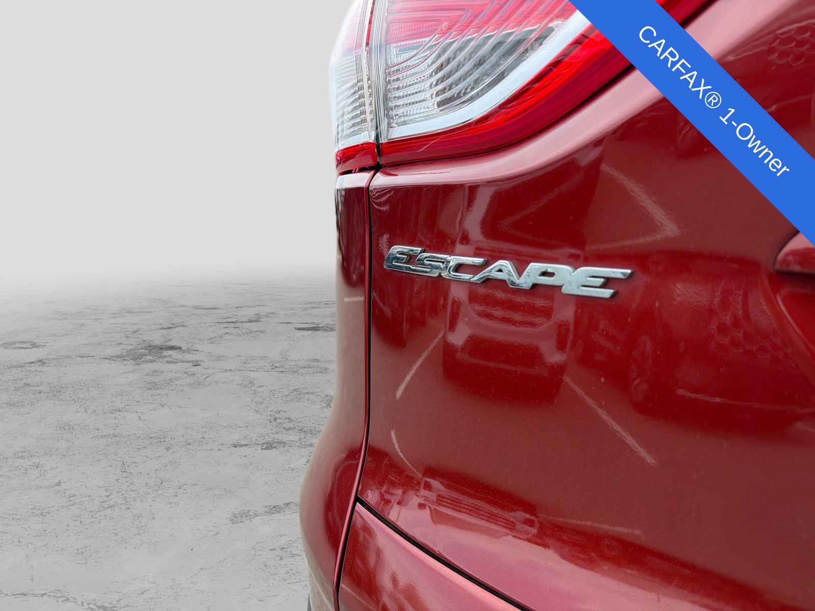Thumbnail: 2016 Ford Escape - 15