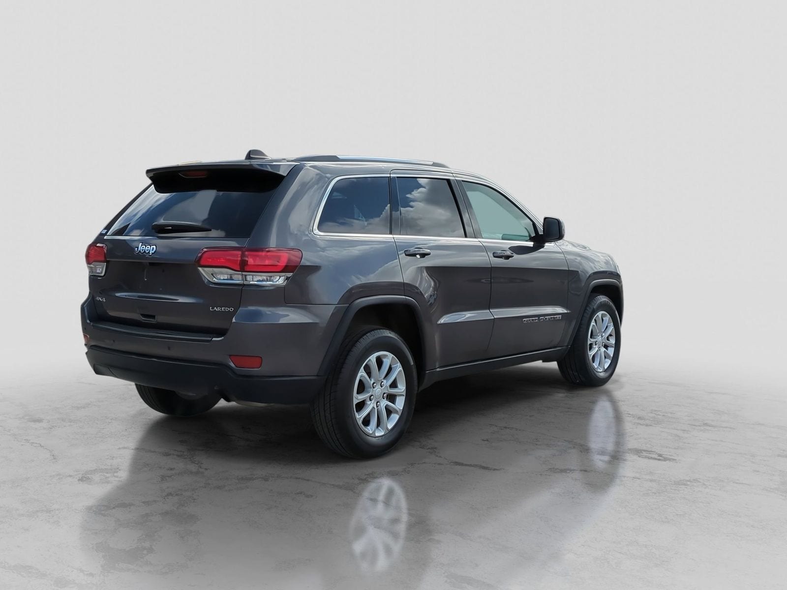 Thumbnail: 2021 Jeep Grand Cherokee - 8