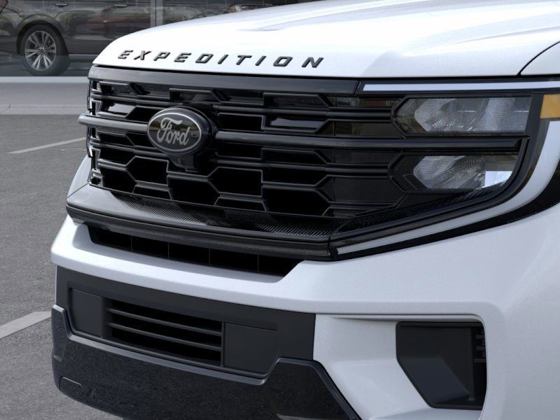 Thumbnail: 2025 Ford Expedition - 18