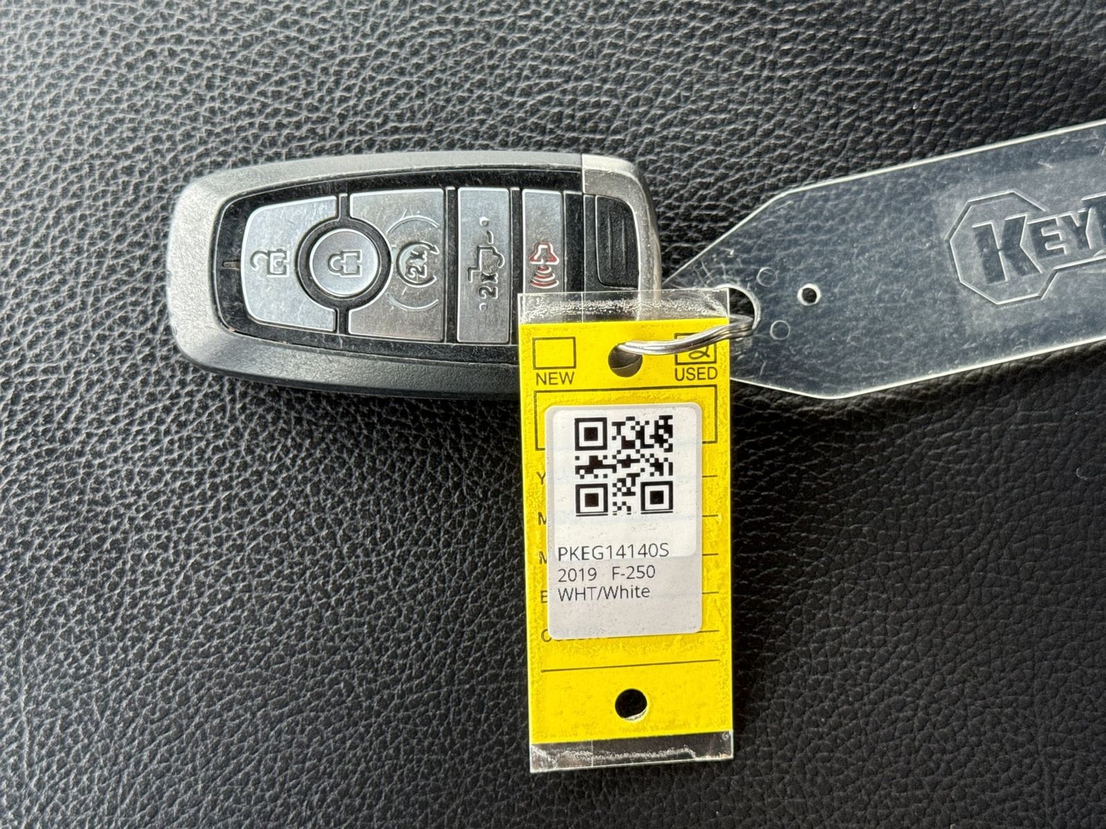 Thumbnail: 2019 Ford F-250 - 38