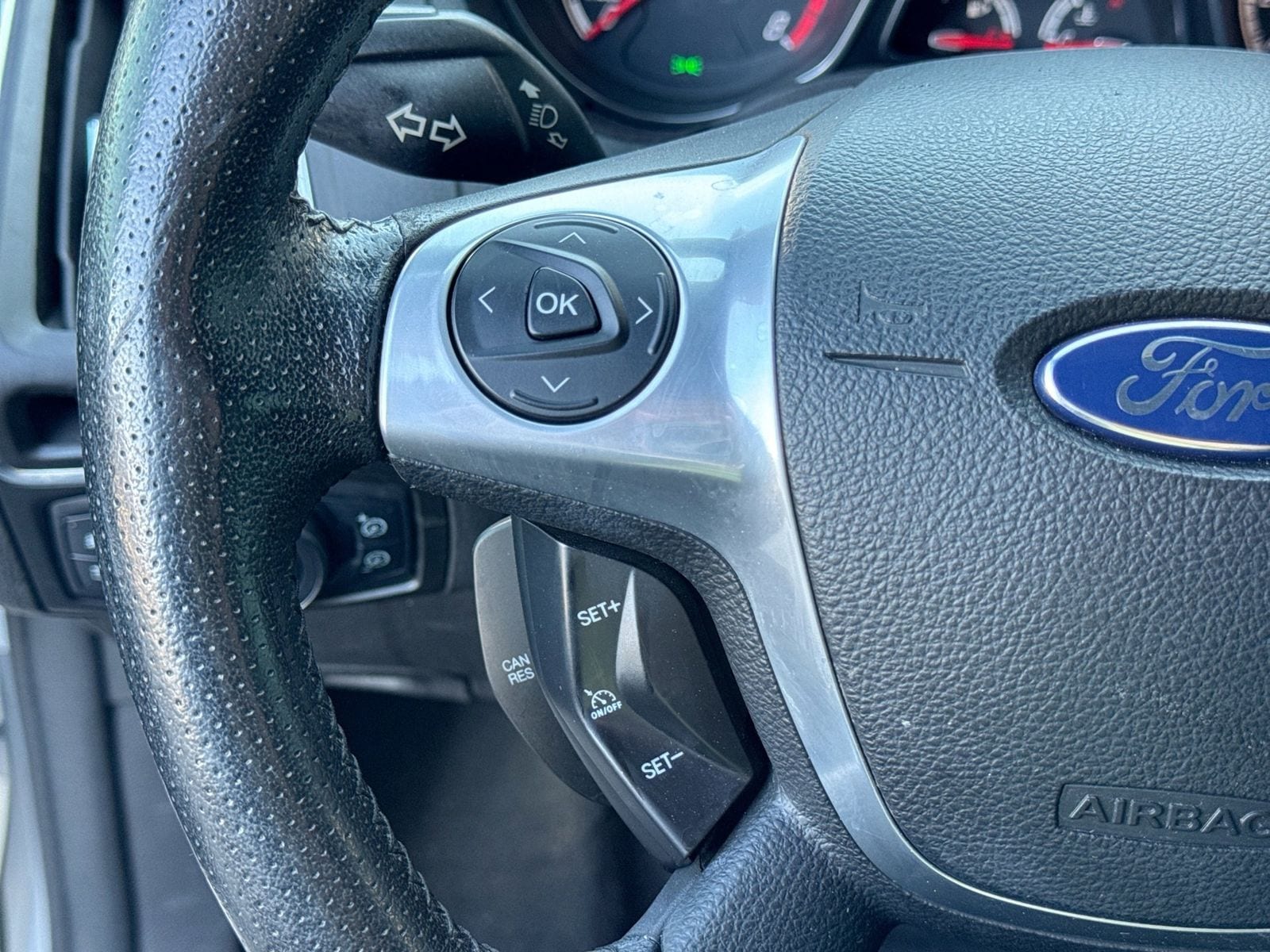 Thumbnail: 2013 Ford Focus - 21