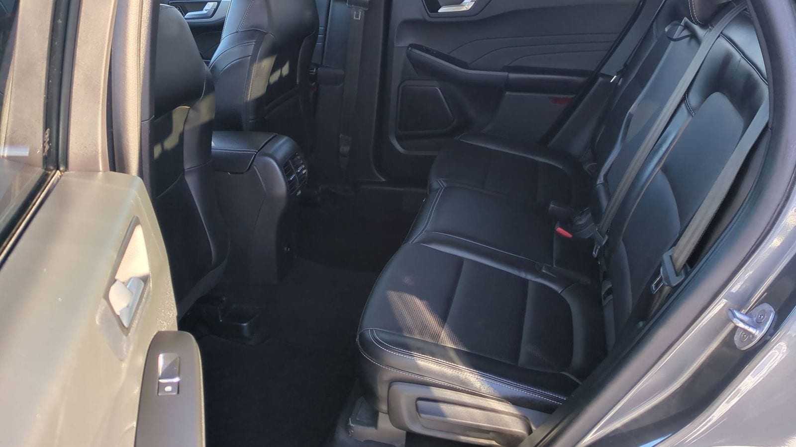 Thumbnail: 2023 Ford Escape - 18