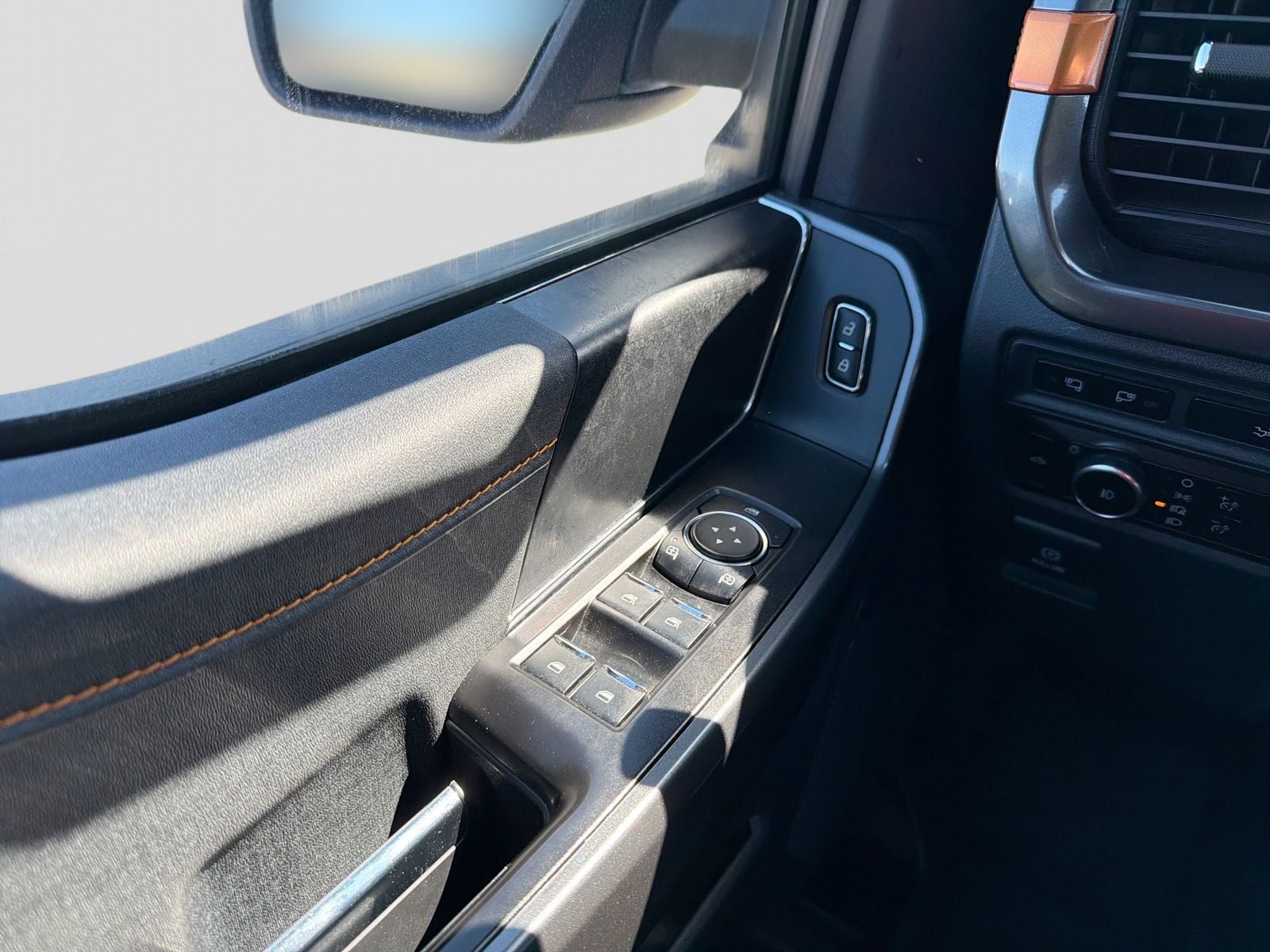 Thumbnail: 2023 Ford F-150 - 19