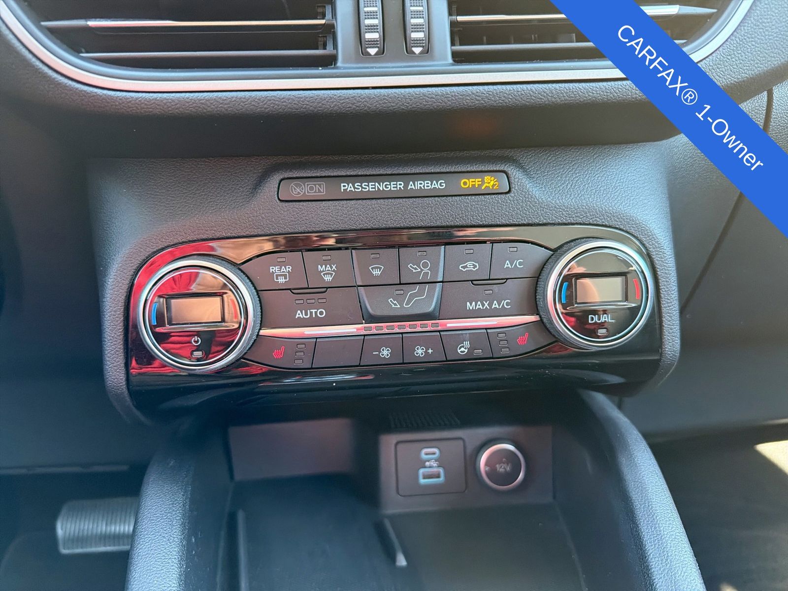 Thumbnail: 2021 Ford Escape - 32
