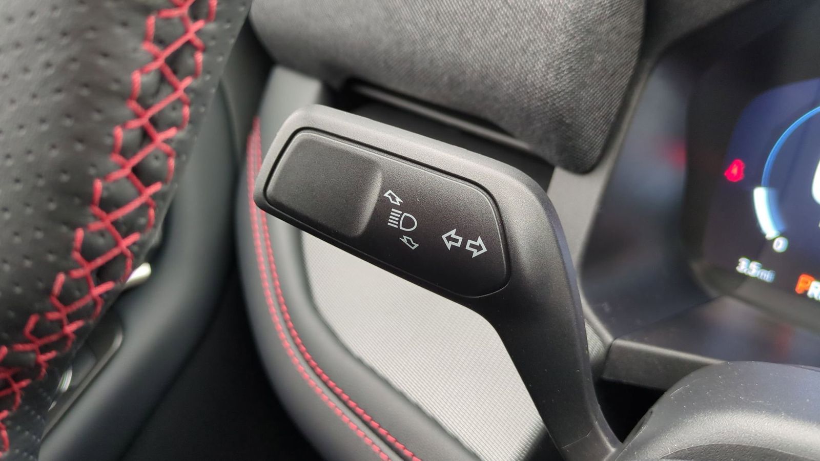 Thumbnail: 2026 Ford Explorer - 23