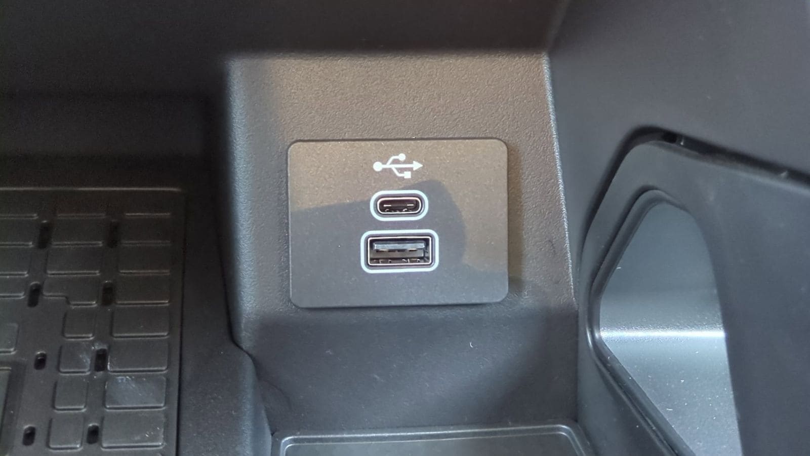 Thumbnail: 2025 Ford Ranger - 31