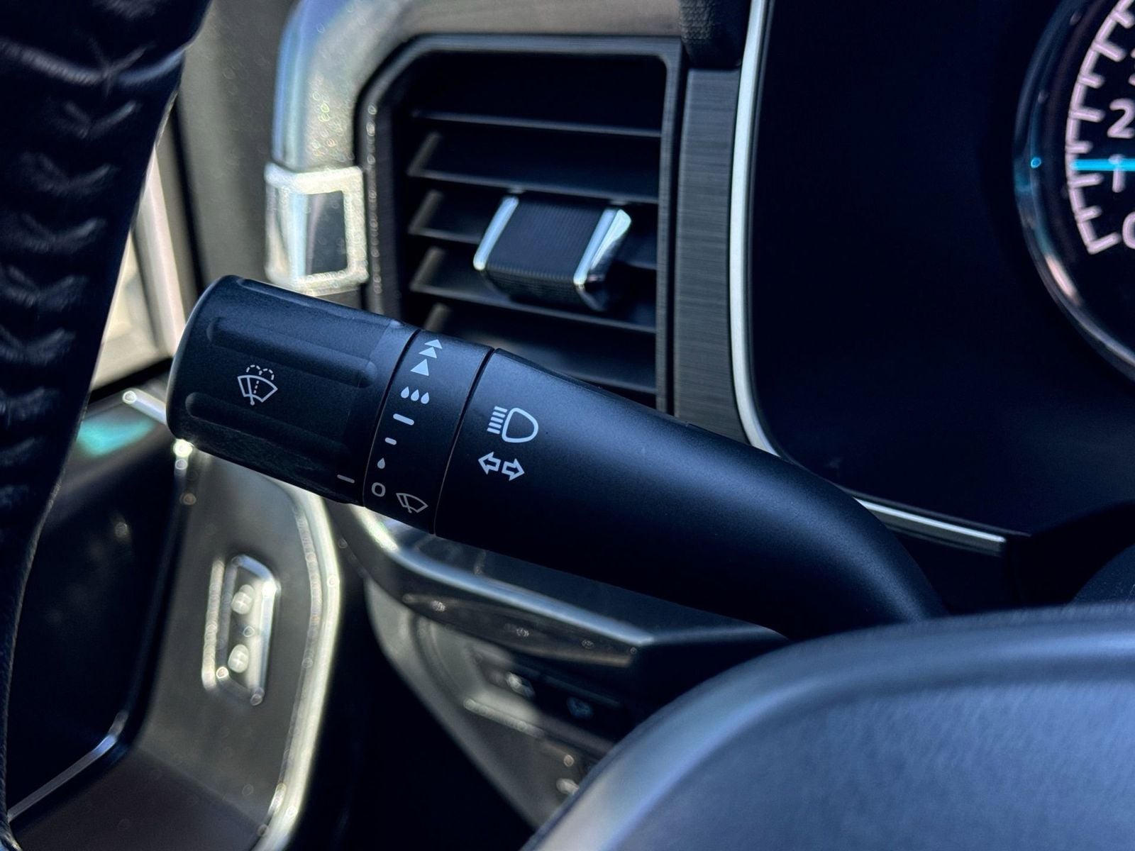 Thumbnail: 2022 Ford F-150 - 28