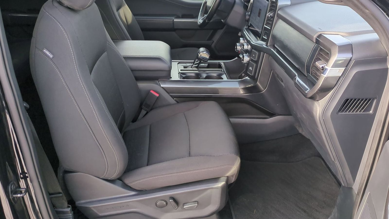 Thumbnail: 2023 Ford F-150 - 24