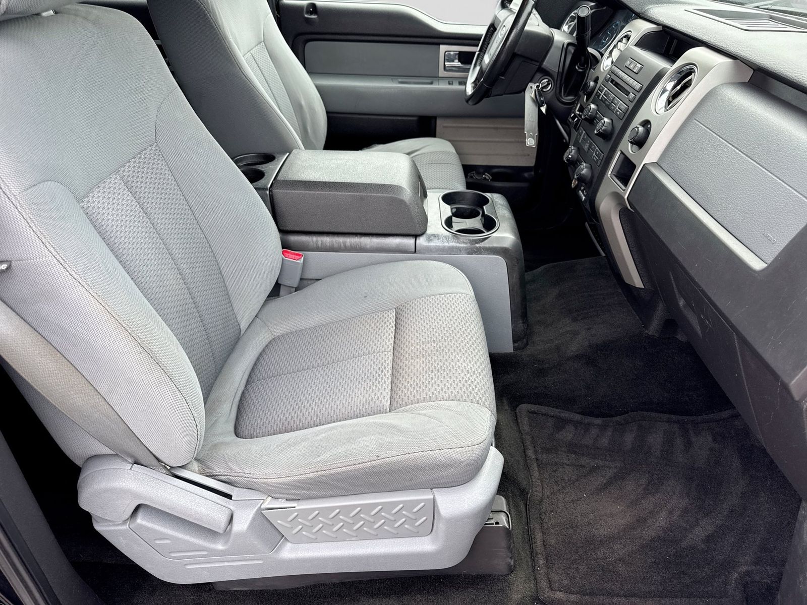 Thumbnail: 2011 Ford F-150 - 22
