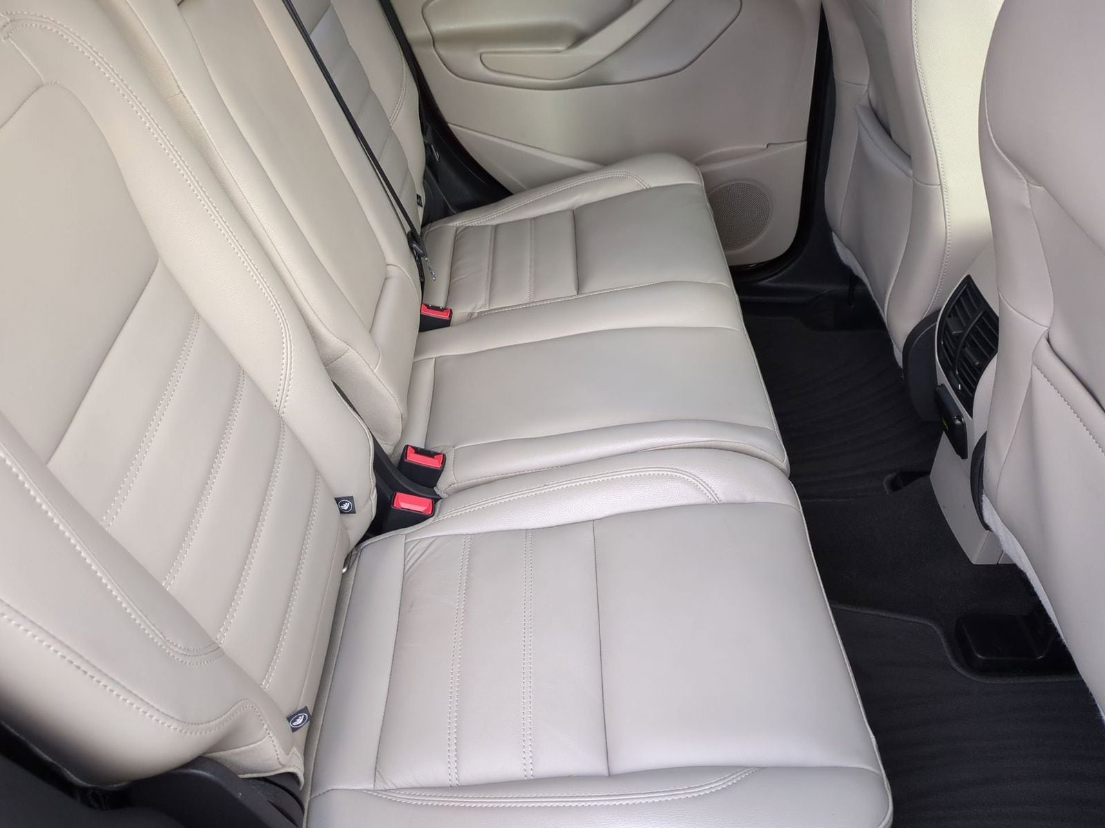 Thumbnail: 2019 Ford Escape - 23