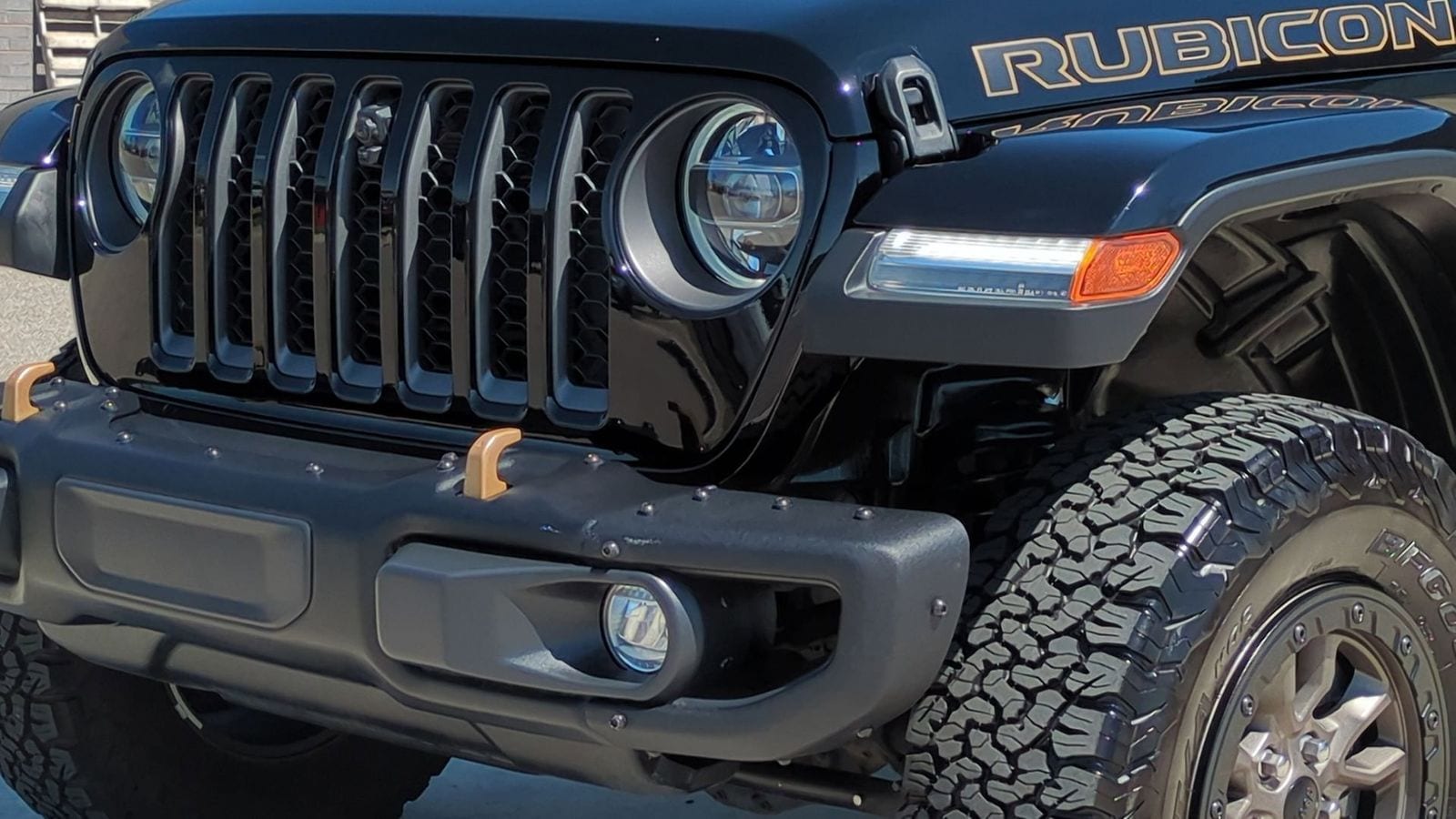 Thumbnail: 2021 Jeep Wrangler - 13