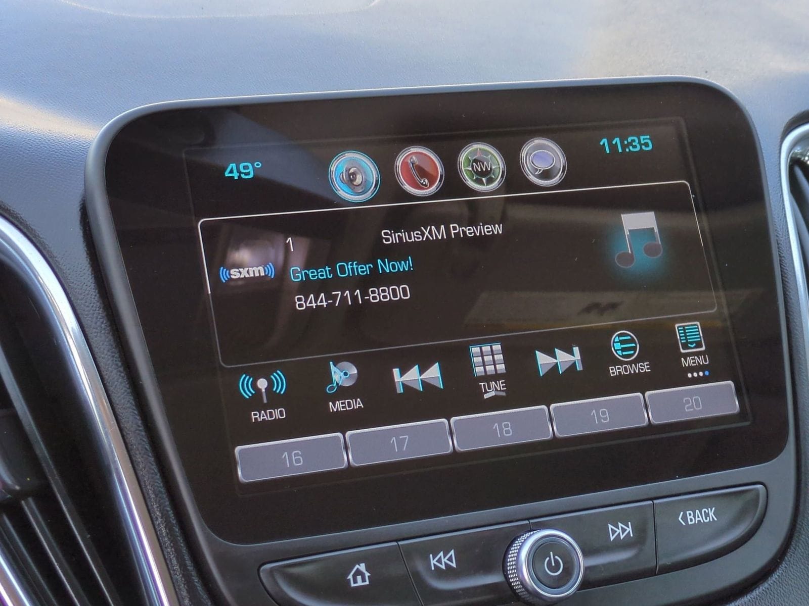 Thumbnail: 2018 Chevrolet Malibu - 33