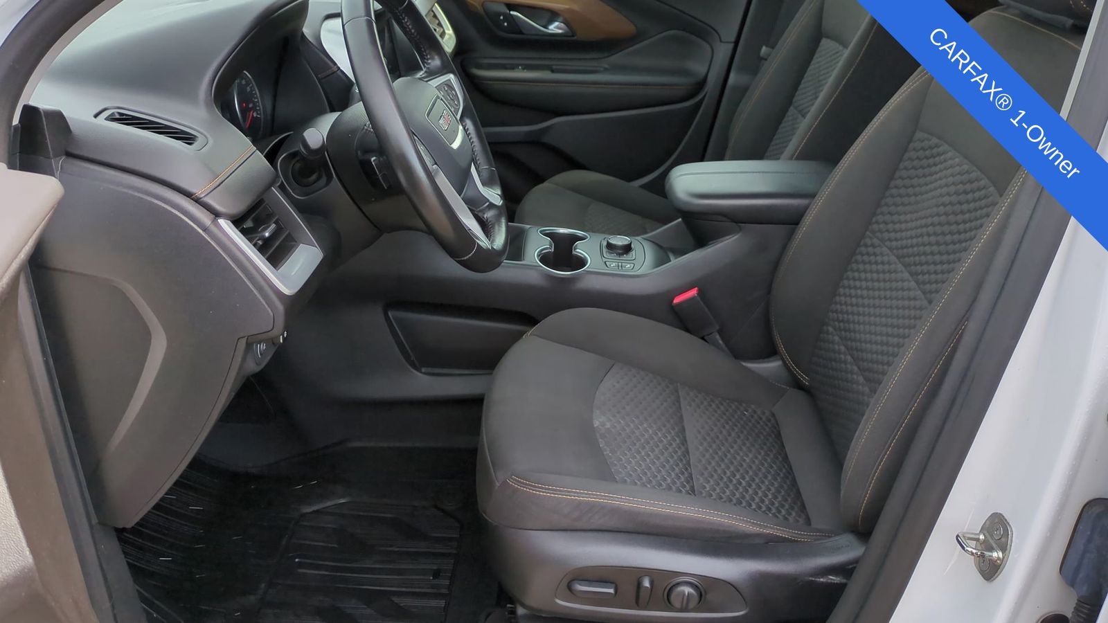 Thumbnail: 2020 GMC Terrain - 16