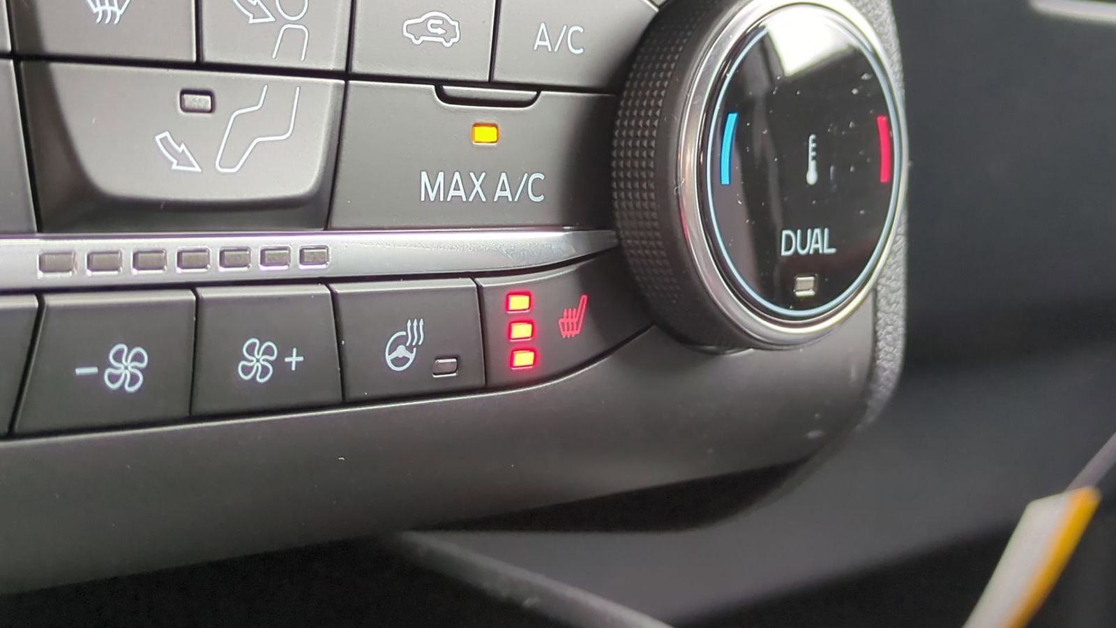 Thumbnail: 2025 Ford Escape - 32