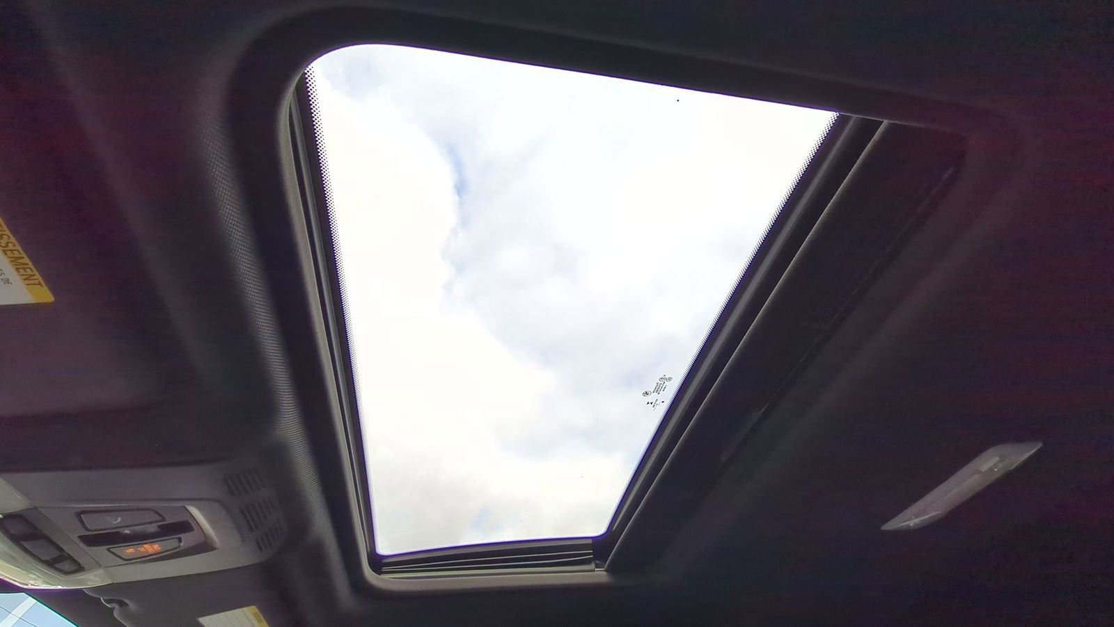 Thumbnail: 2015 BMW 4 Series - 22