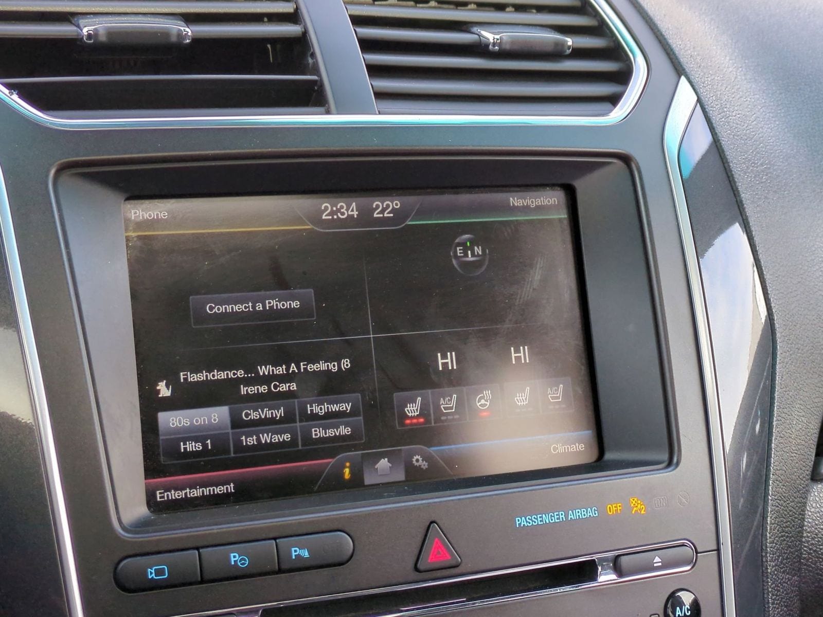 Thumbnail: 2016 Ford Explorer - 35