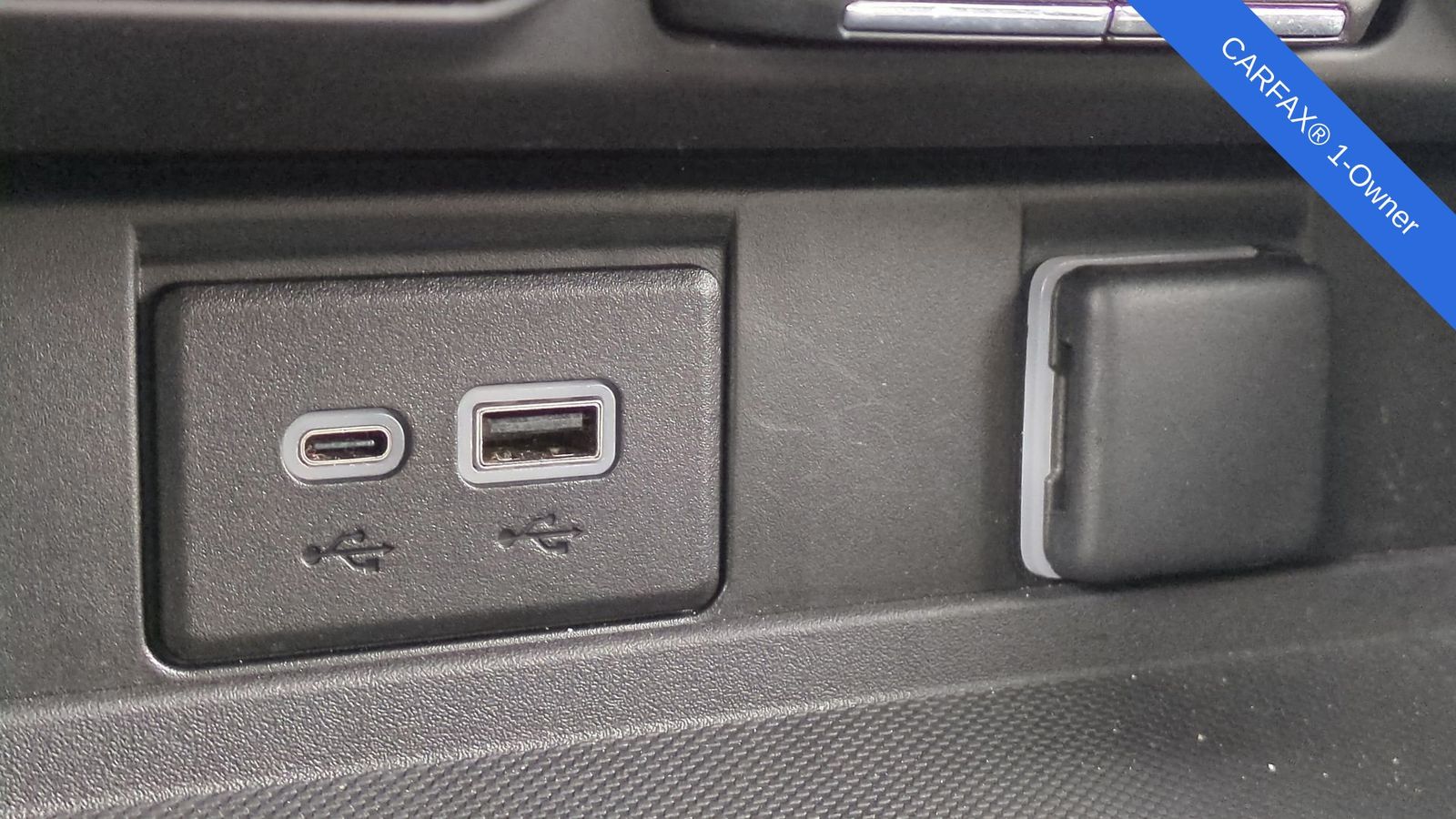 Thumbnail: 2023 GMC Yukon XL - 38