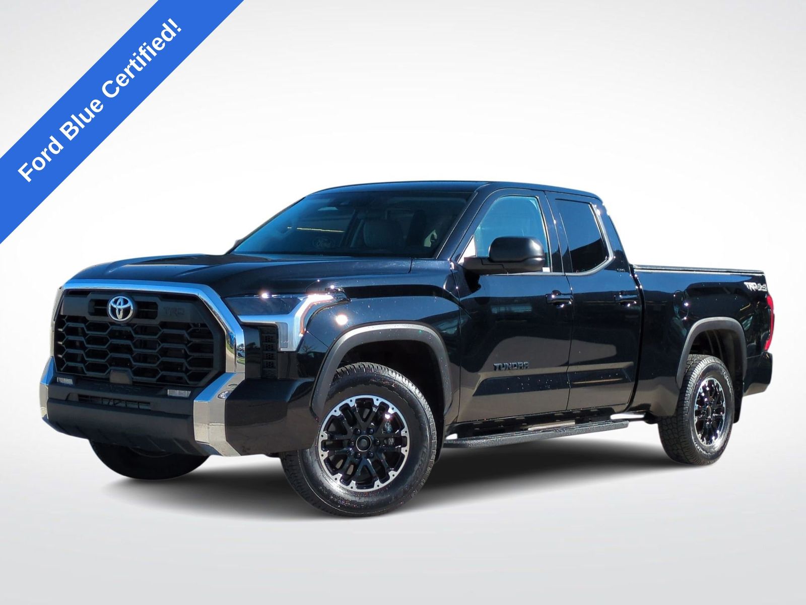 2023 Toyota Tundra SR5's photo