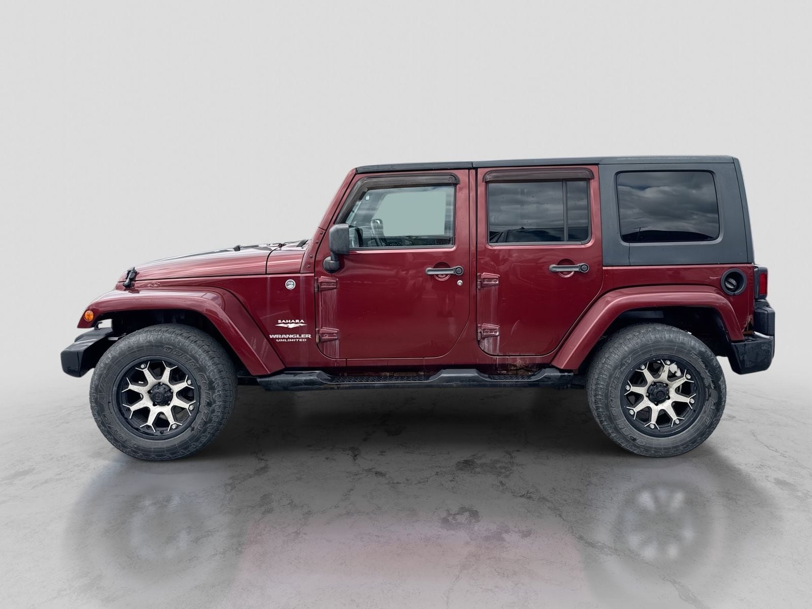 Used 2008 Jeep Wrangler Unlimited Sahara with VIN 1J4GA59168L503850 for sale in Washington, MI