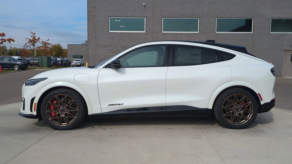 New 2025 Ford Mustang Mach-E GT CROSSOVERS