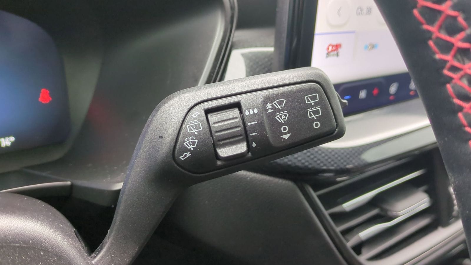 Thumbnail: 2024 Ford Escape - 27