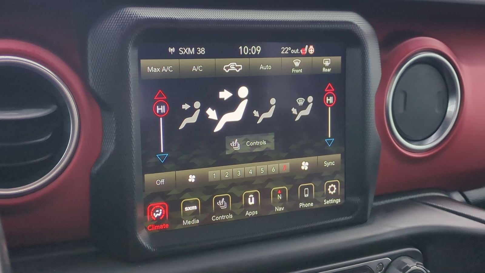 Thumbnail: 2020 Jeep Gladiator - 35