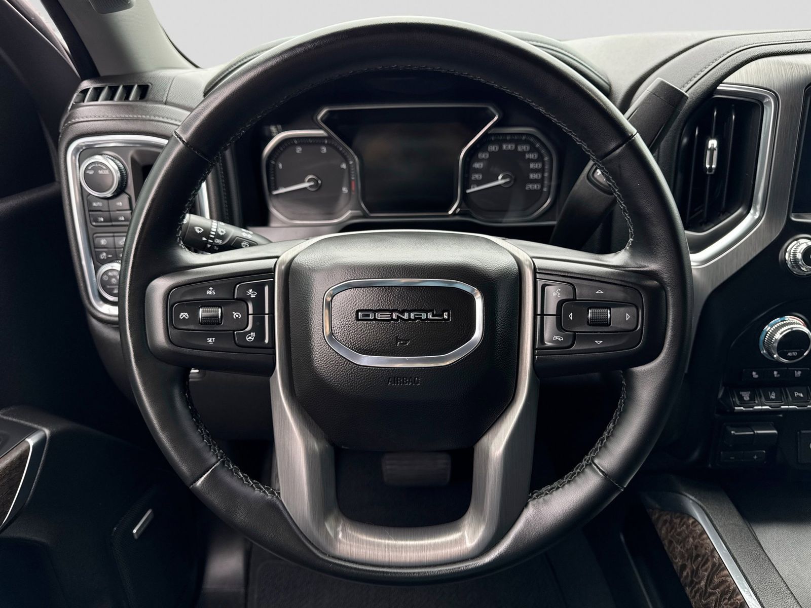 Thumbnail: 2023 GMC Sierra 2500 - 24