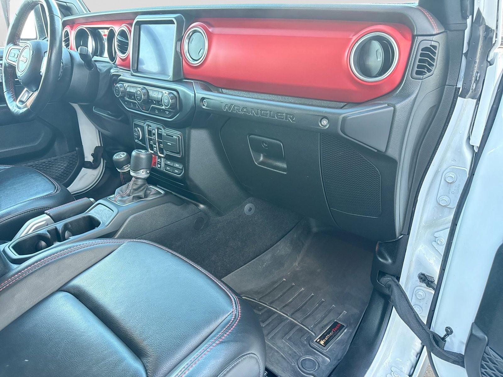 Thumbnail: 2021 Jeep Wrangler - 8