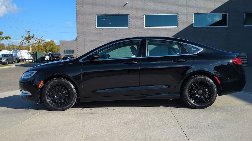 Used 2015 Chrysler 200 C Sedan
