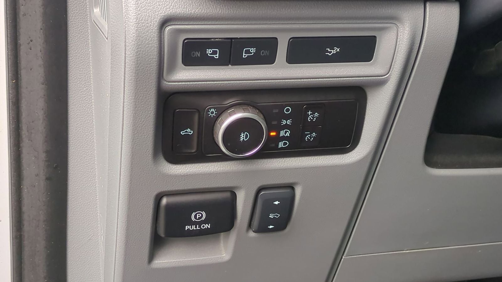 Thumbnail: 2023 Ford F-150 - 19