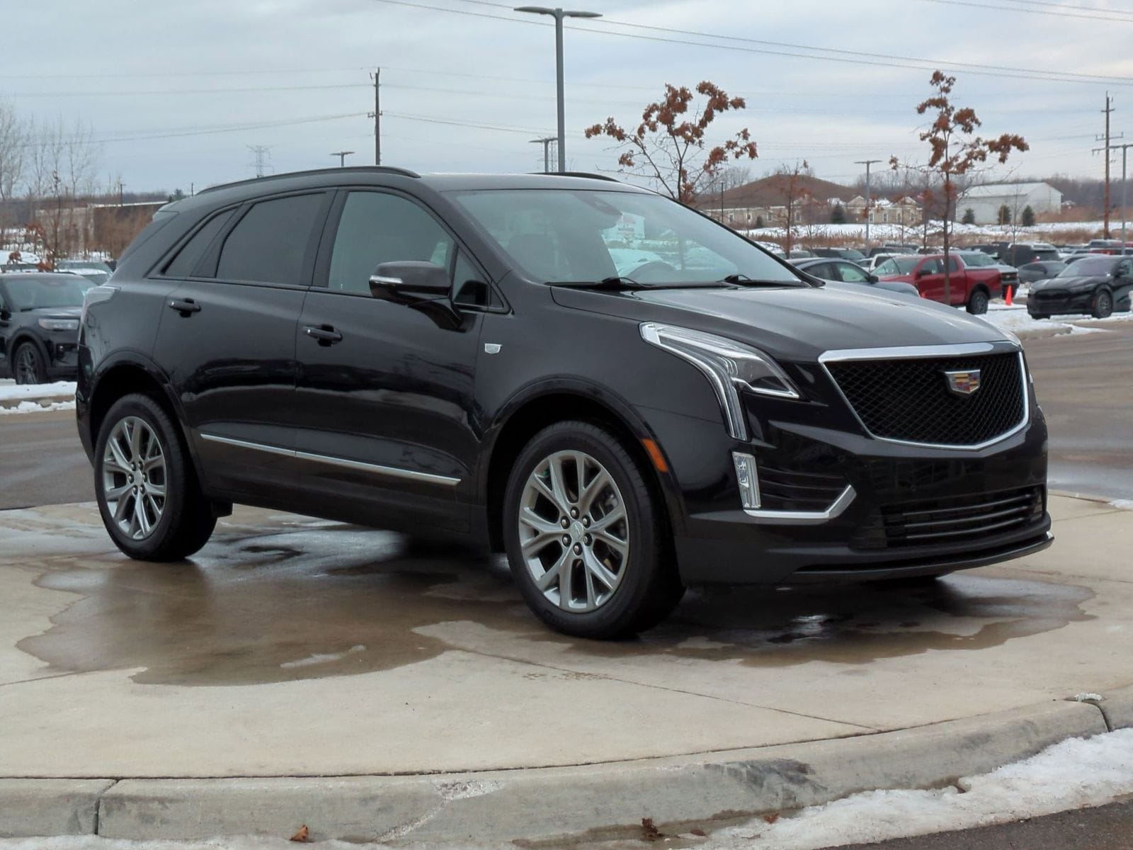 Thumbnail: 2021 Cadillac XT5 - 9