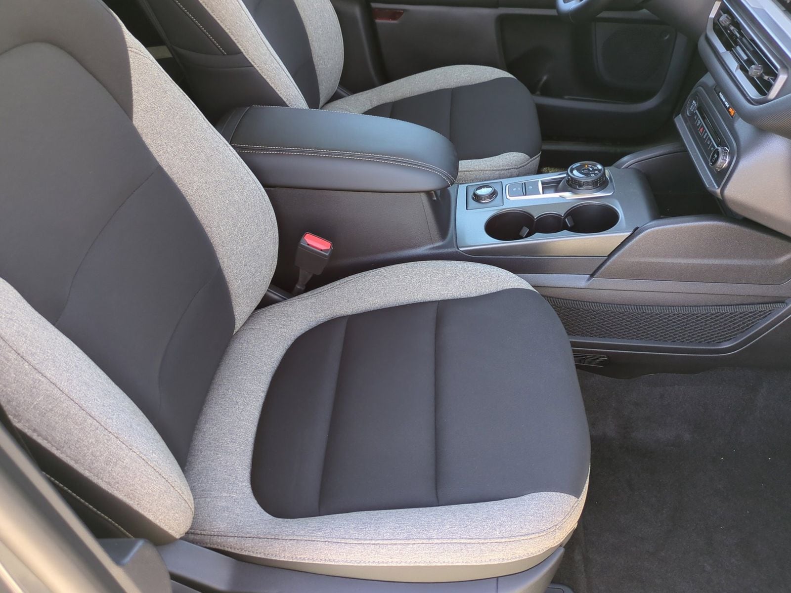 Thumbnail: 2025 Ford Bronco Sport - 21