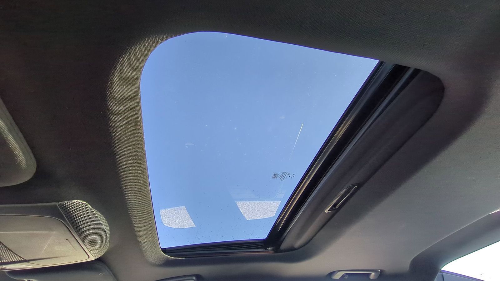 Thumbnail: 2020 Lincoln MKZ - 21