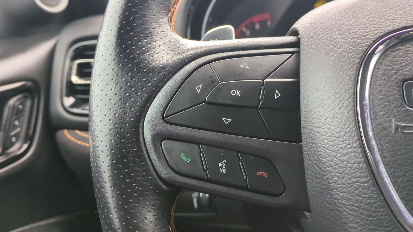 Thumbnail: 2023 Dodge Durango - 27