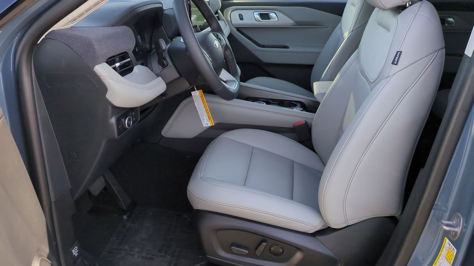 Thumbnail: 2026 Ford Explorer - 14