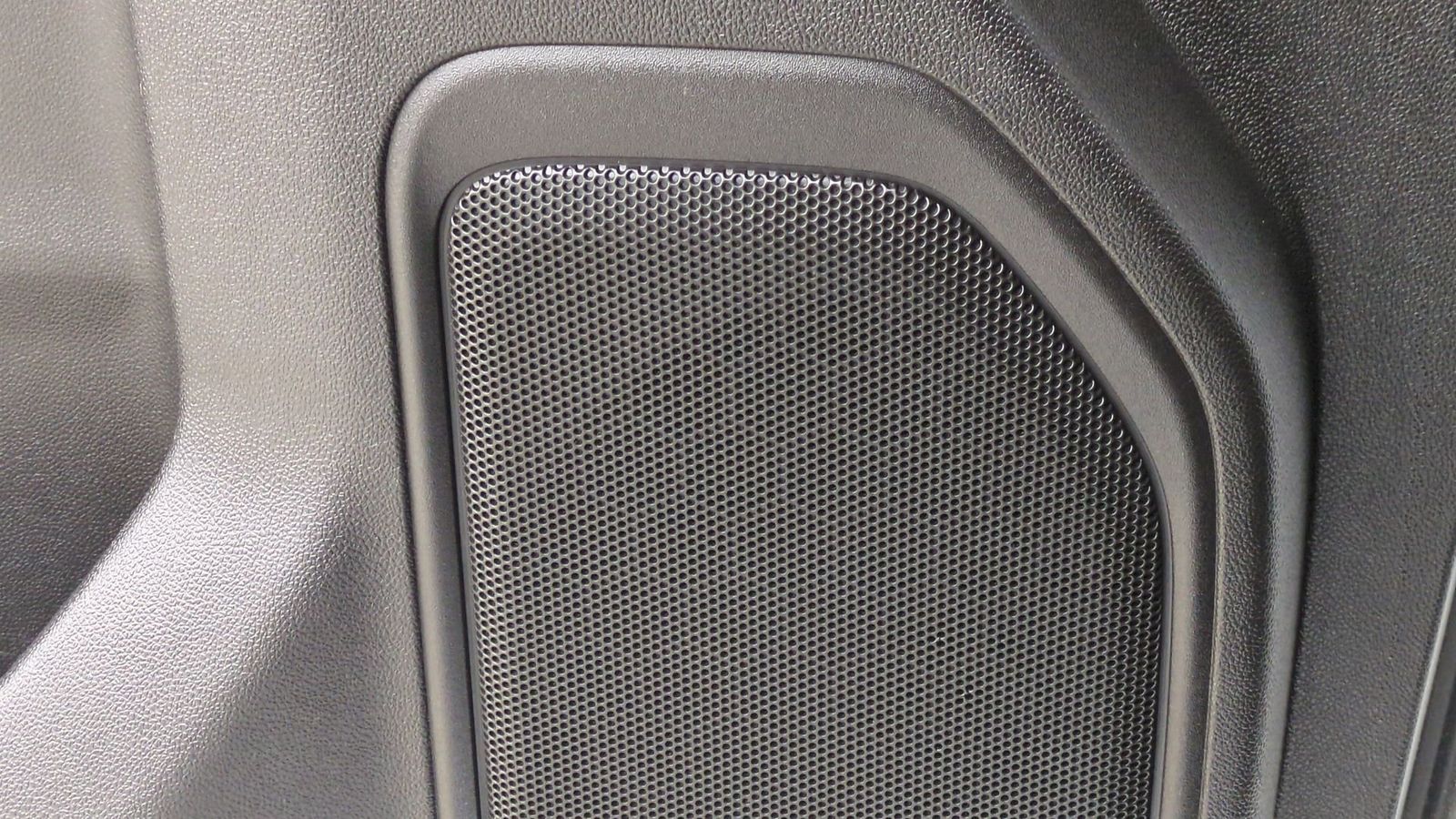 Thumbnail: 2021 Chevrolet Silverado 2500 - 36