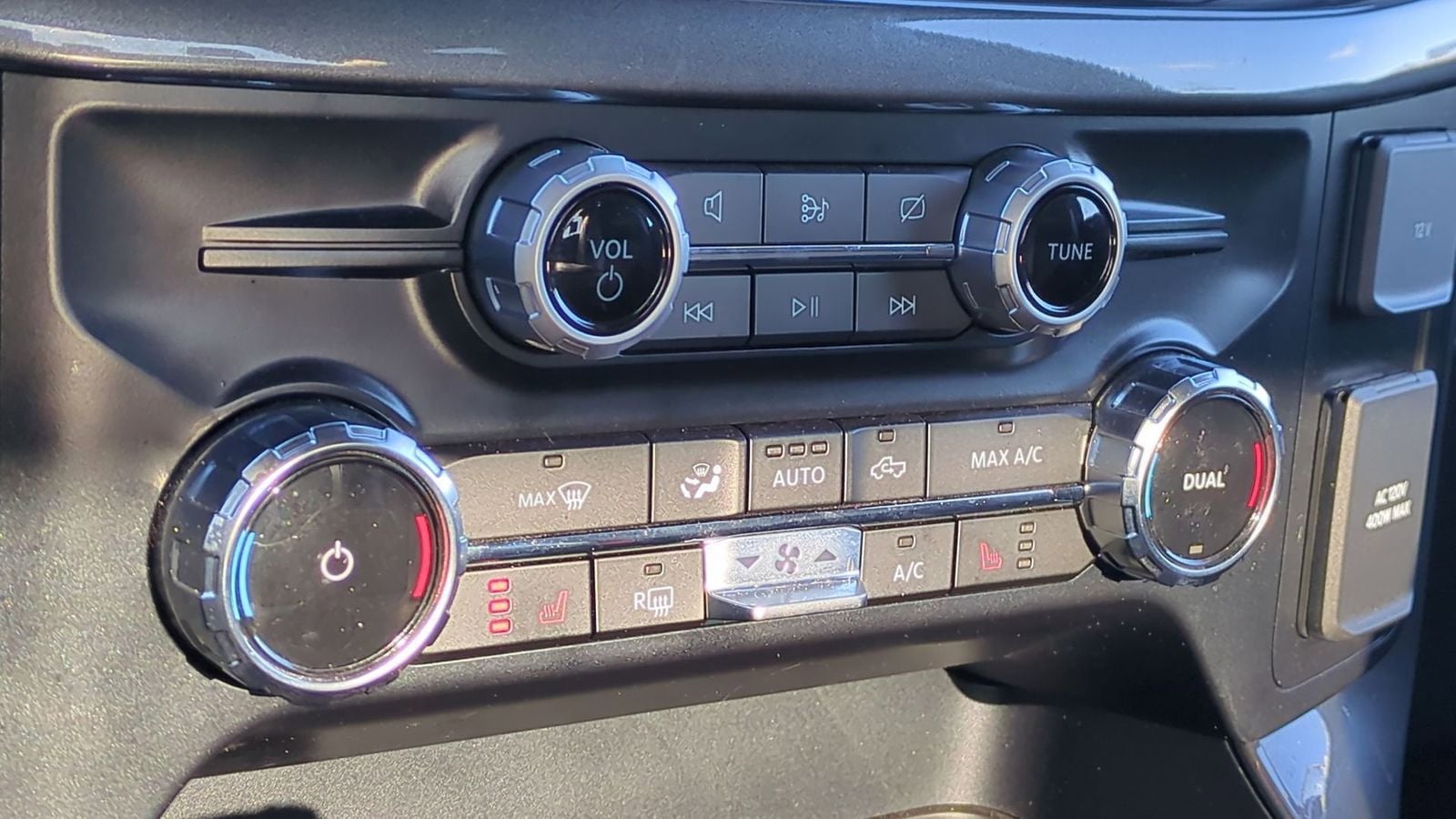 Thumbnail: 2023 Ford F-150 - 32