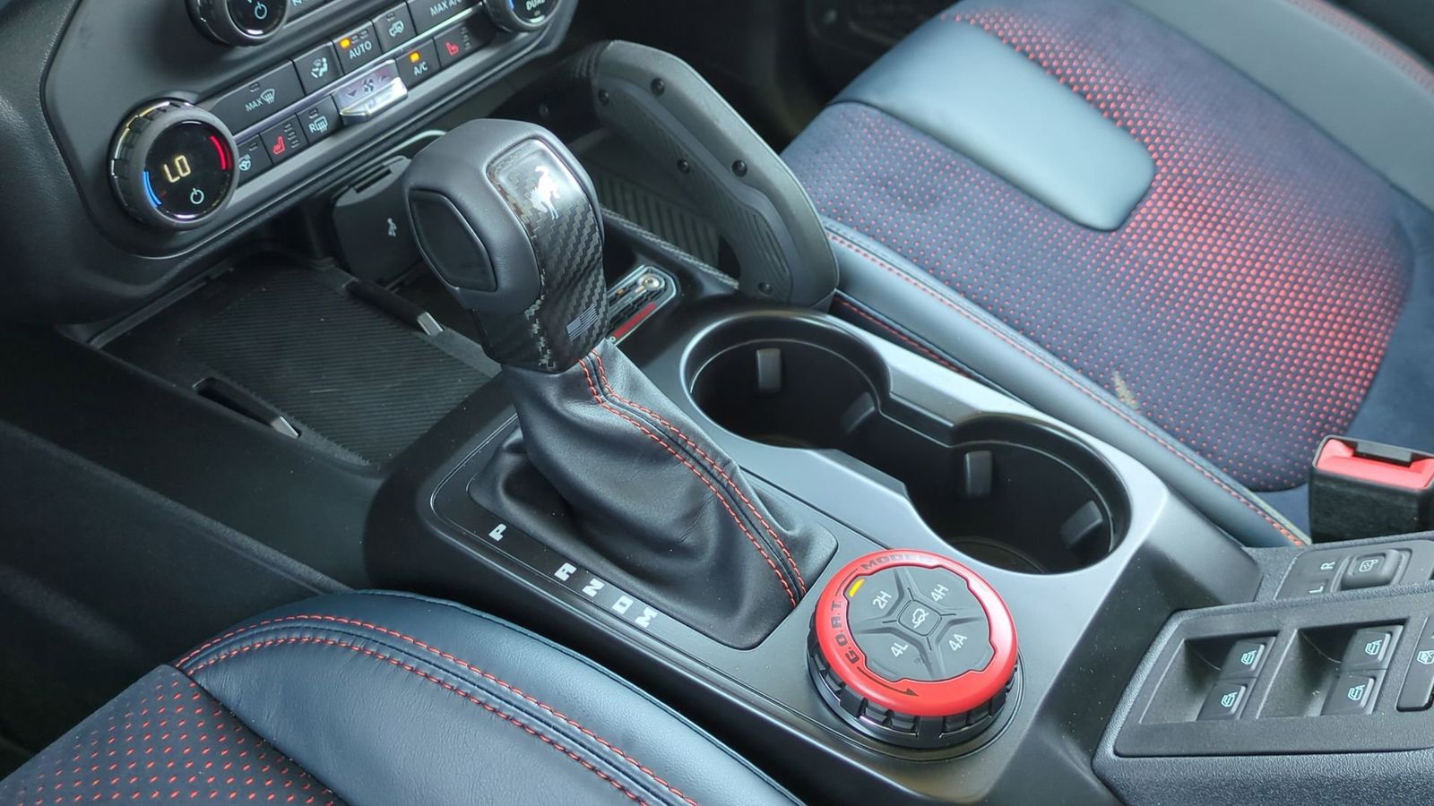 Thumbnail: 2025 Ford Bronco - 35