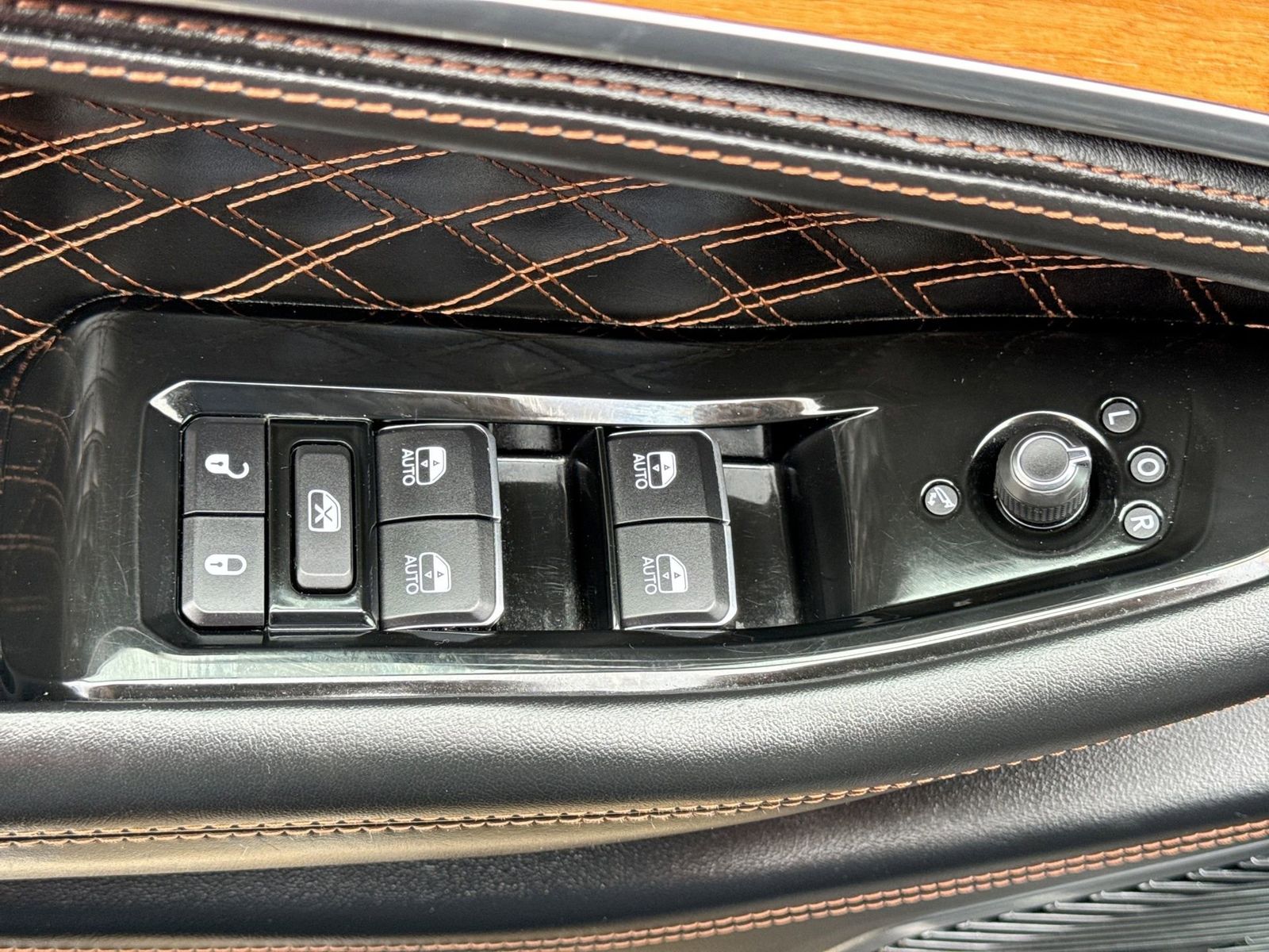 Thumbnail: 2021 Jeep Grand Cherokee L - 17