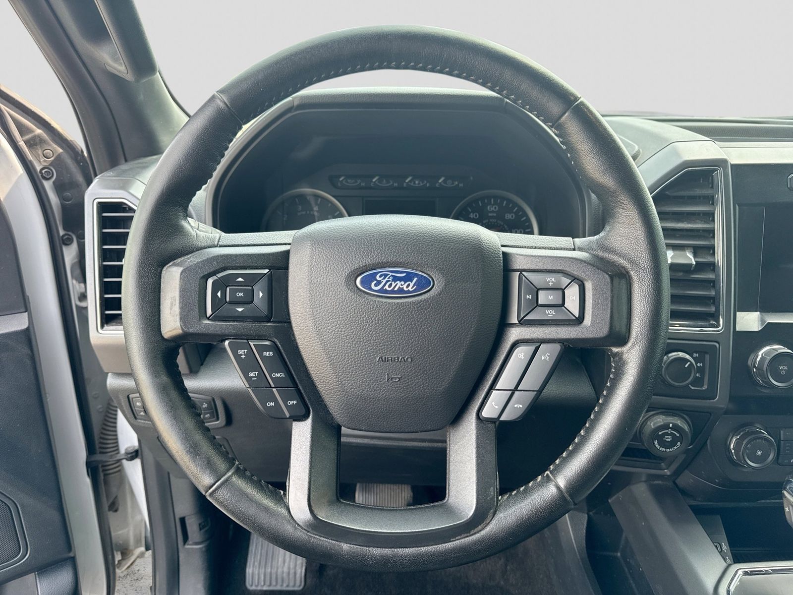 Thumbnail: 2020 Ford F-150 - 27