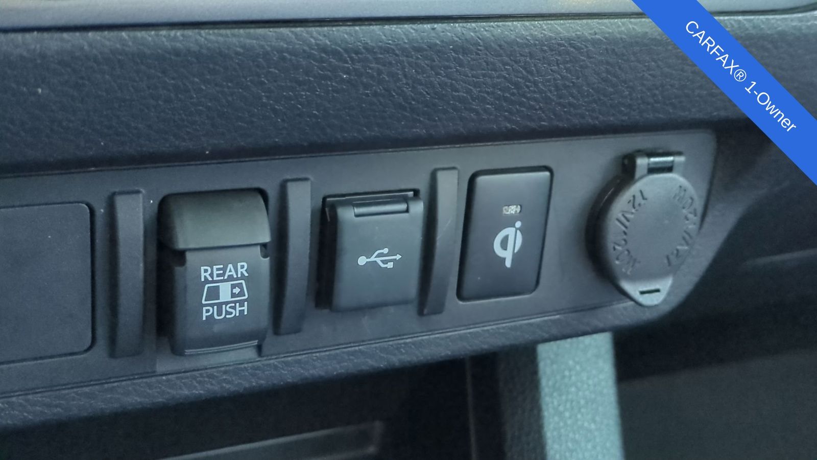 Thumbnail: 2023 Toyota Tacoma - 32