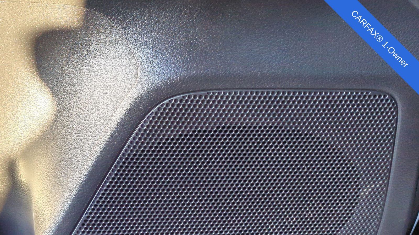 Thumbnail: 2023 Toyota Tacoma - 31