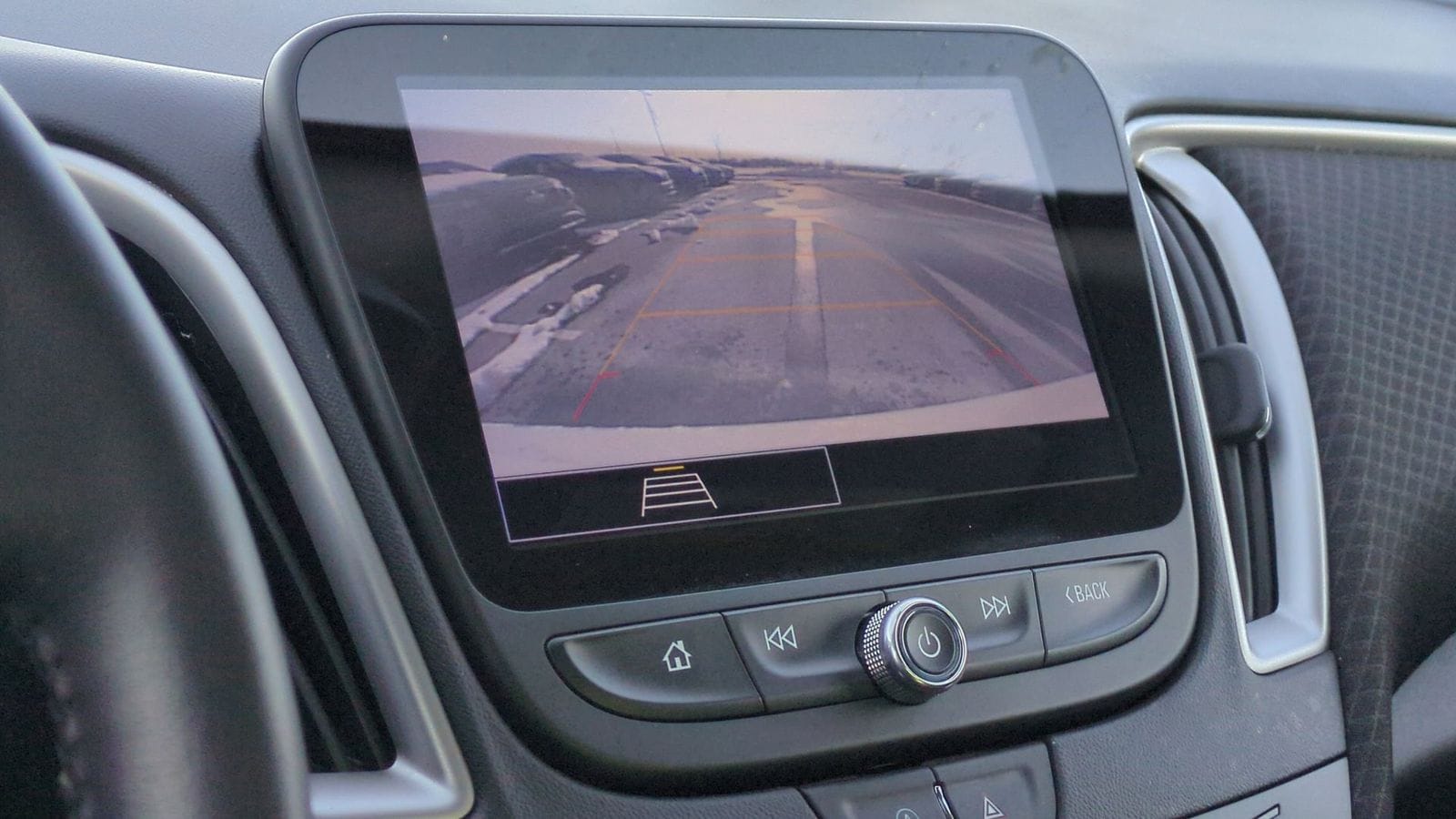 Thumbnail: 2022 Chevrolet Malibu - 30