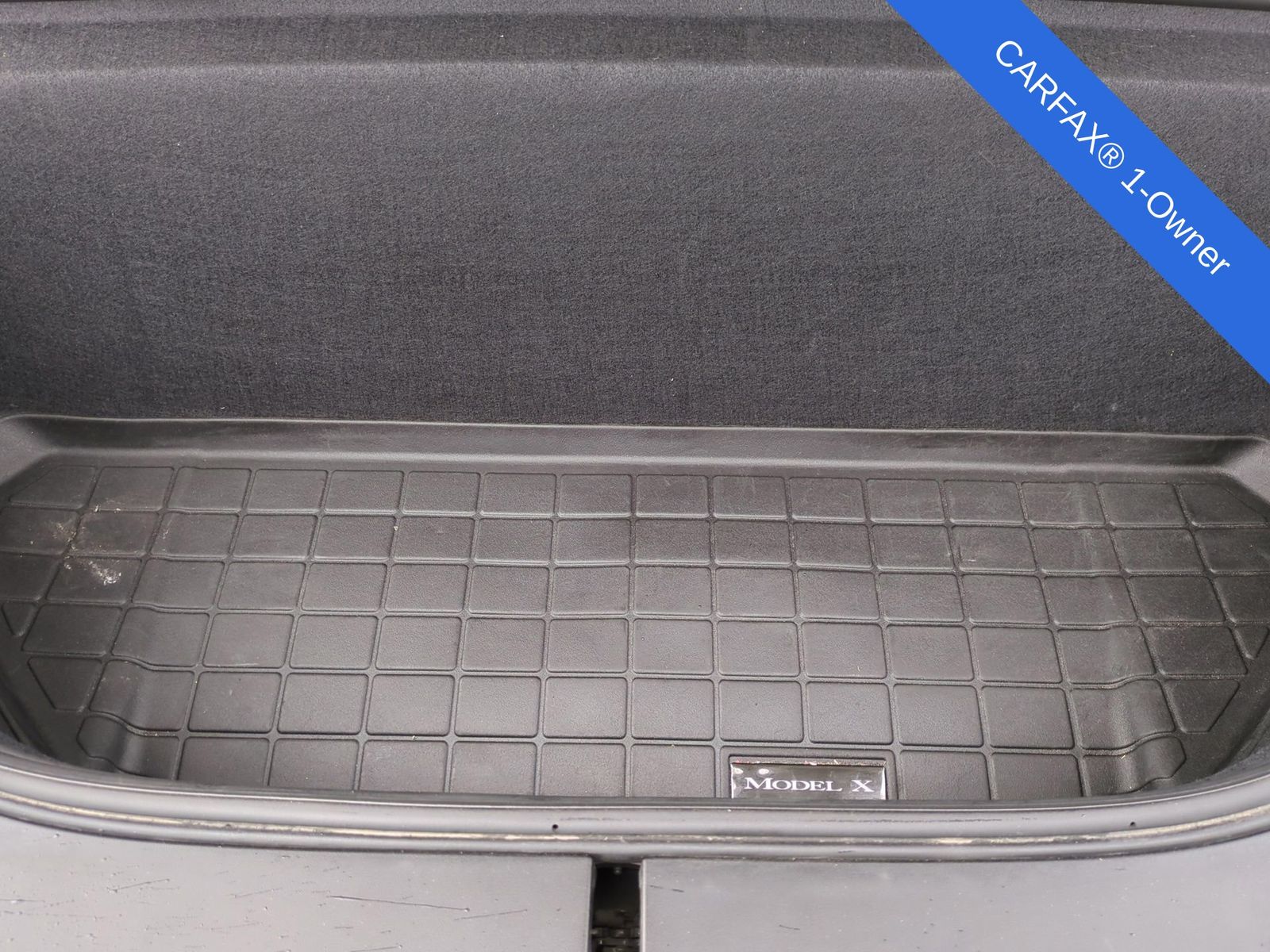 Thumbnail: 2017 Tesla Model X - 17