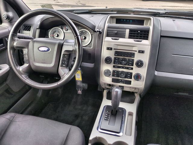 2011 Ford Escape XLT 14