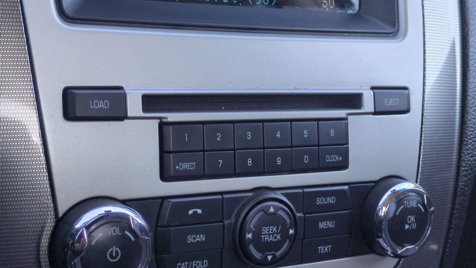 Thumbnail: 2012 Ford Fusion - 29