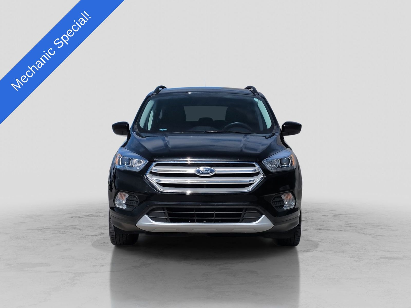 Thumbnail: 2019 Ford Escape - 9